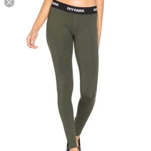 IVY PARK leggings